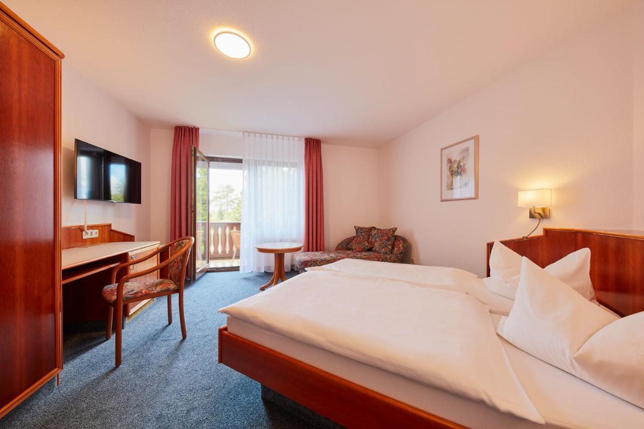 Hotel Garni Sonnenhof Reichenberg  Екстер'єр фото