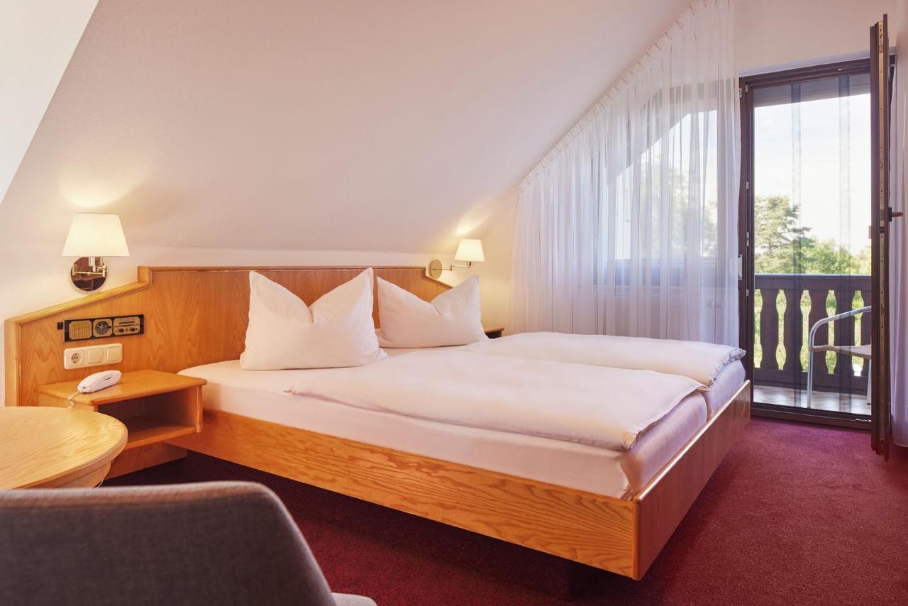 Hotel Garni Sonnenhof Reichenberg  Екстер'єр фото