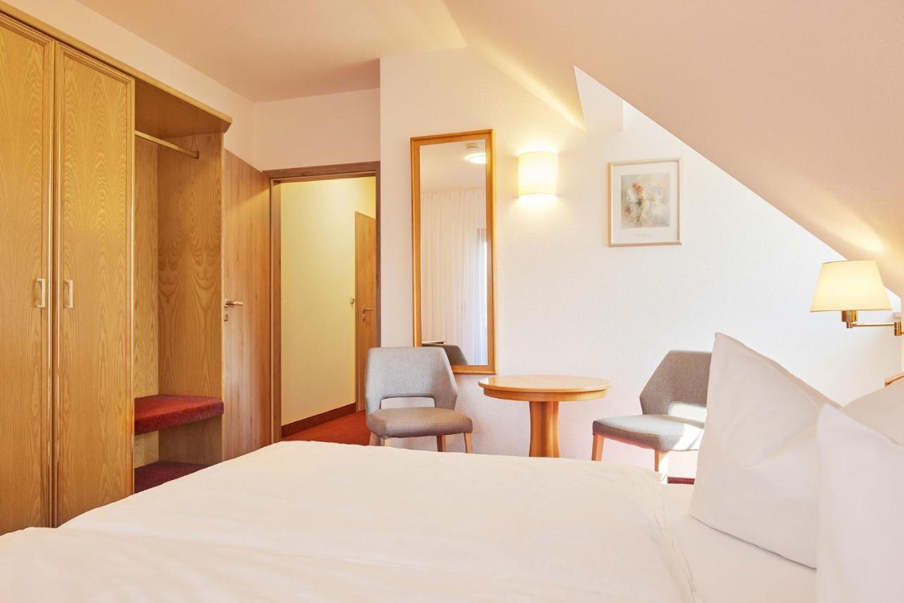 Hotel Garni Sonnenhof Reichenberg  Екстер'єр фото