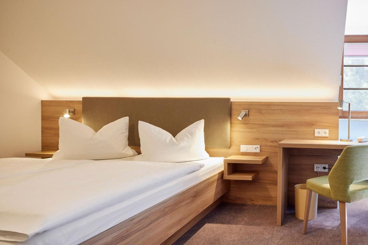 Hotel Garni Sonnenhof Reichenberg  Екстер'єр фото