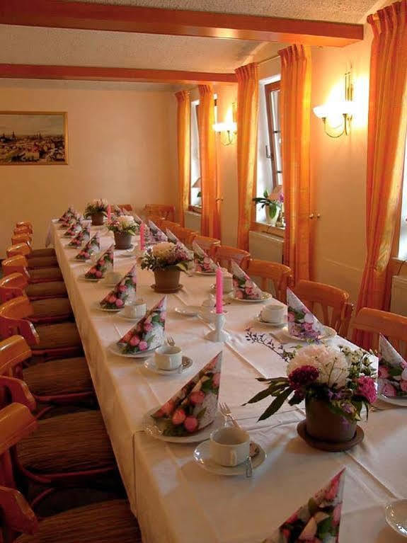 Hotel Garni Sonnenhof Reichenberg  Екстер'єр фото